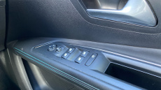 Peugeot 5008 1.5 BlueHDi Allure Premium+ 5dr EAT8 Diesel Estate